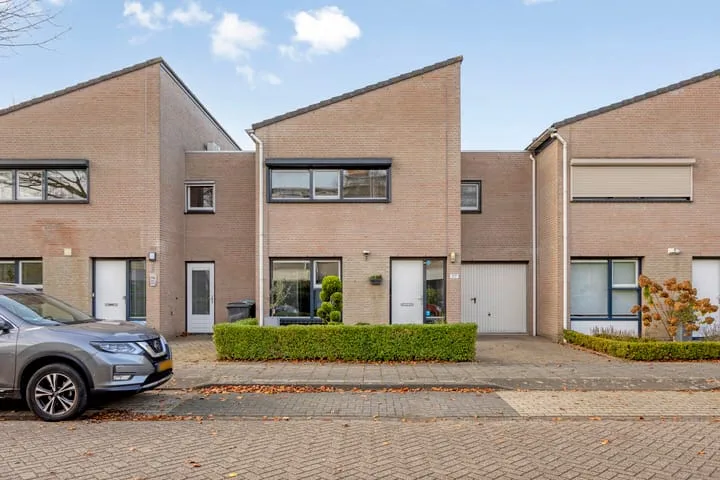 Eikenlaan 61 in Puttershoek