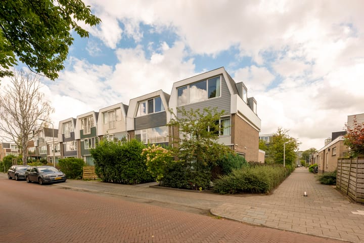 Eikenrodelaan 22 in Amstelveen foto