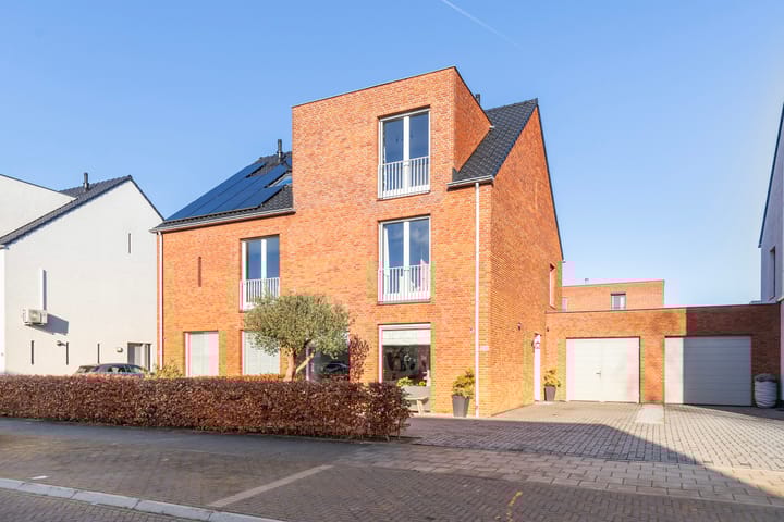 Eikepagelaan 206 in Apeldoorn foto