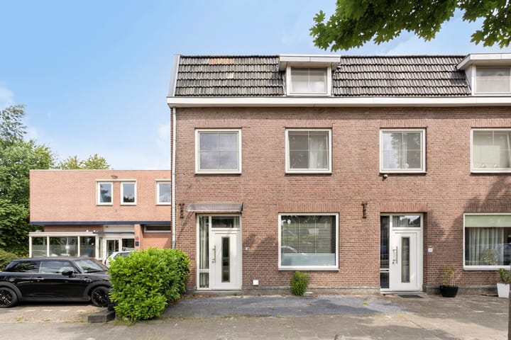 Einderstraat 1E in Heerlen foto