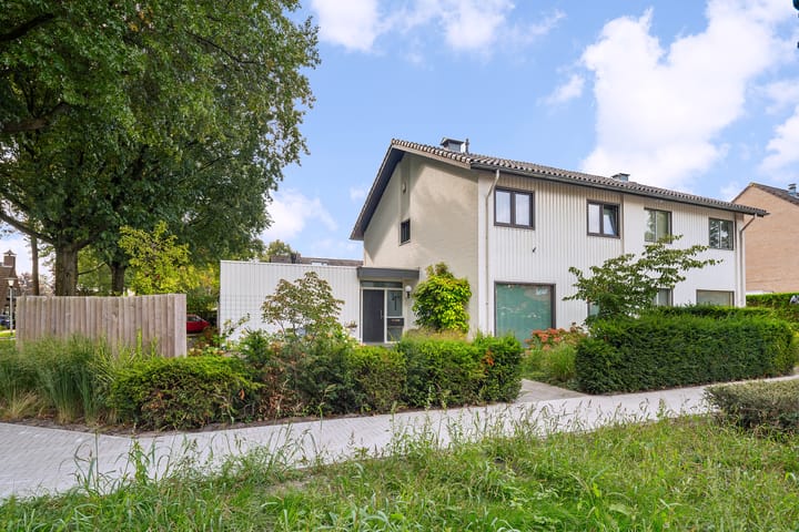 Einthovenstraat 1 in Helmond foto