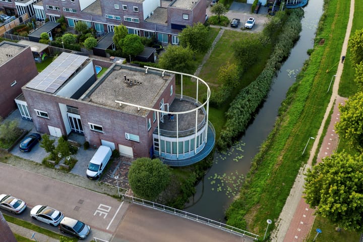 Ekensteinlaan 2 in Spijkenisse