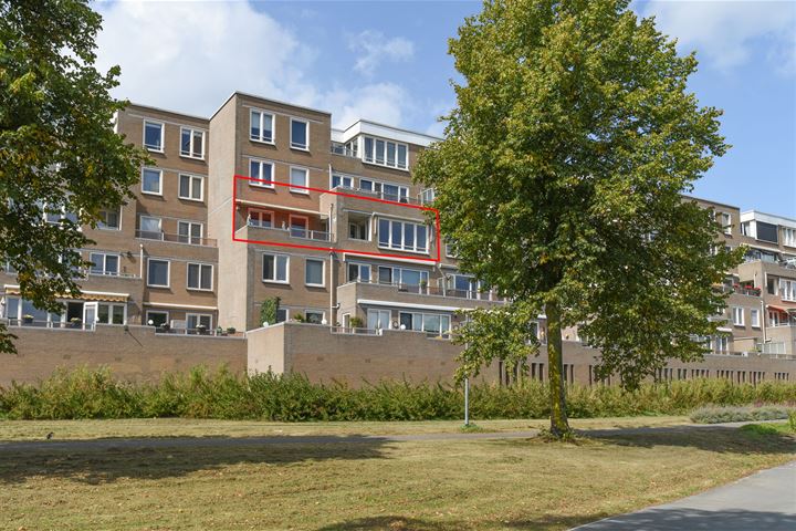 Elburgkade 56 in Almere foto