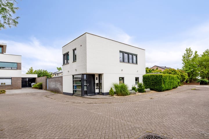 Elzasplein 26 in Sittard foto