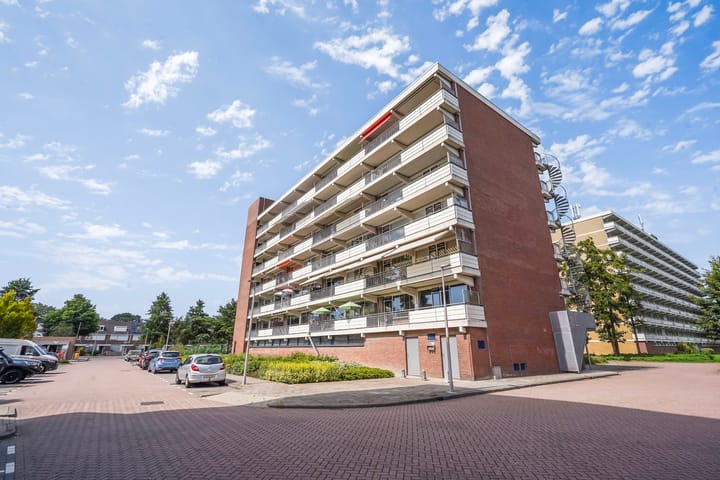 Elzenhorst 71 in Waddinxveen foto