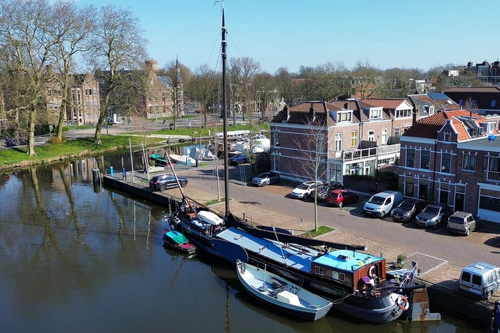 Emmakade 14A in Woerden foto