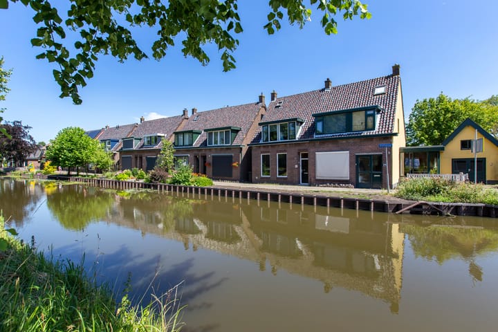 Emmakade 157 in Bodegraven foto