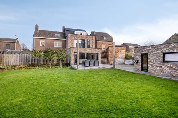 Emmastraat 9 in Eijsden foto