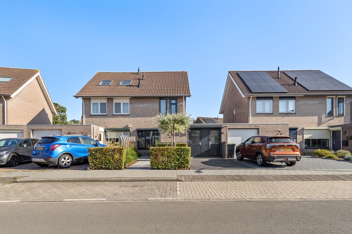 Enclaveberg 86 in Roosendaal foto