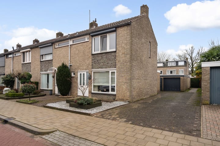 Engelbrechtstraat 4 in Weert