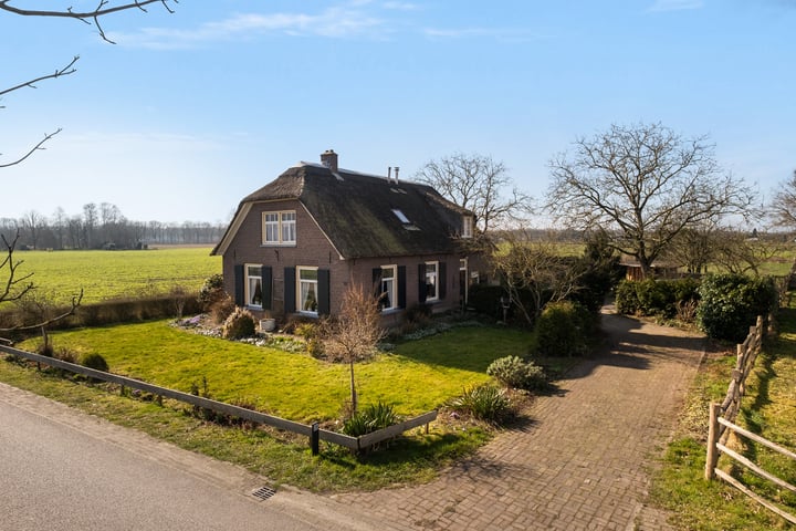 Enkweg 28 in Wilp foto