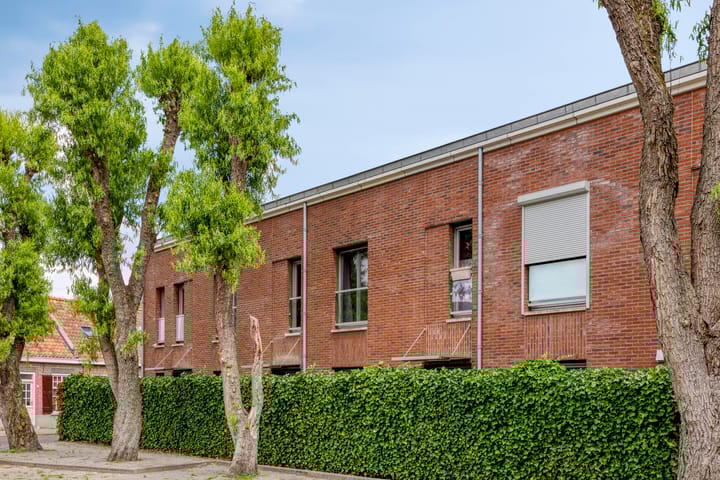 Erasplaats 90 in Tilburg foto