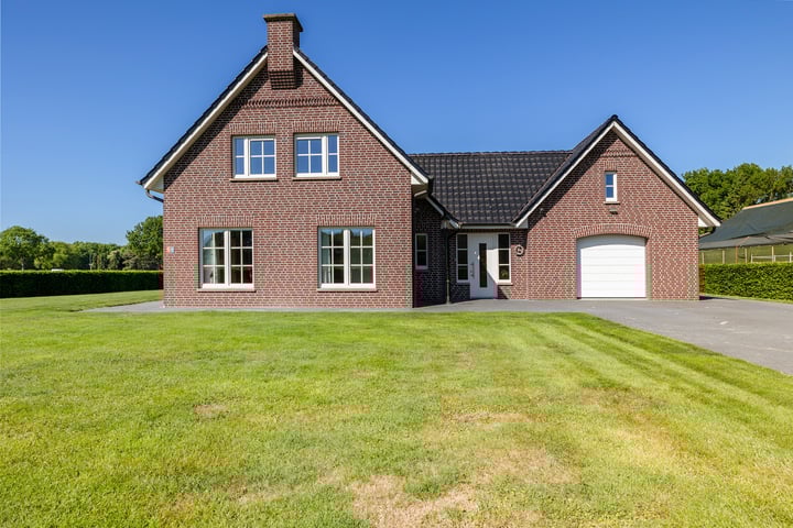 Ermermarkeweg 24 in Veenoord foto