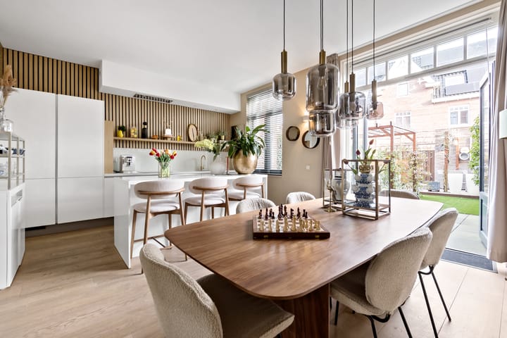 Ernest Hemingwaypark 30 in 's-Gravenhage