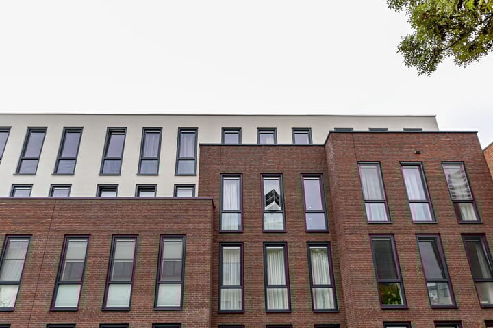 Ernst Casimirstraat 94 in Roermond