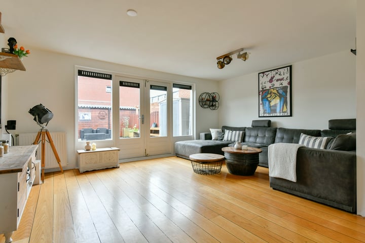 Escudolaan 7 in Amsterdam foto