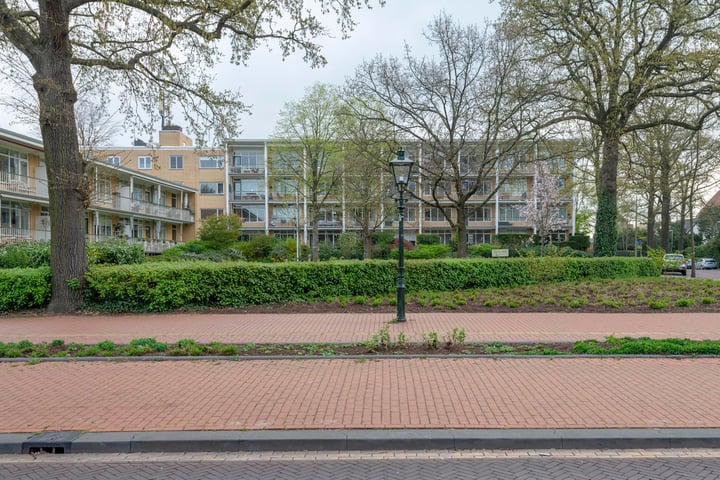Eslaan 16 in Bussum foto