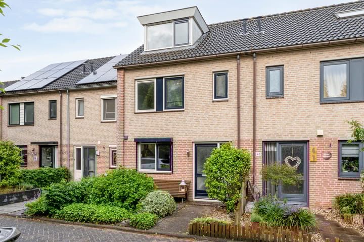 Esrand 24 in Vriezenveen foto