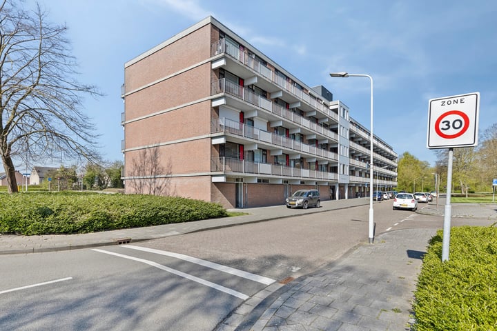 Evertsenlaan 76 in Terneuzen foto