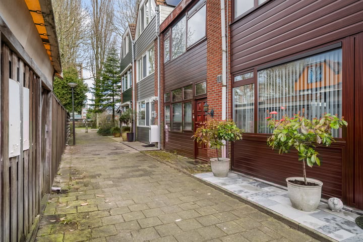 F.C. Dondersstraat 43 in Vlaardingen foto