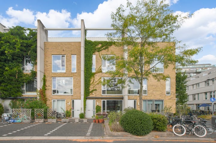 Fanny Blankers-Koenlaan 34 in Amsterdam foto