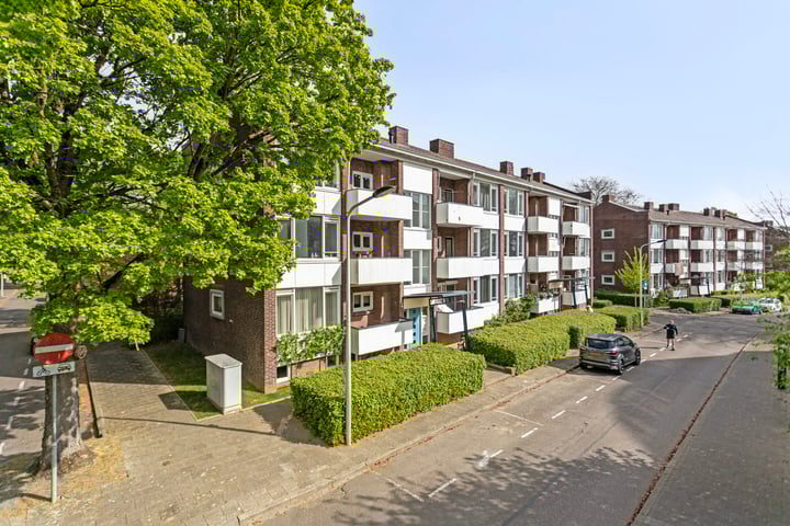 Fatimaplein 16 in Maastricht foto