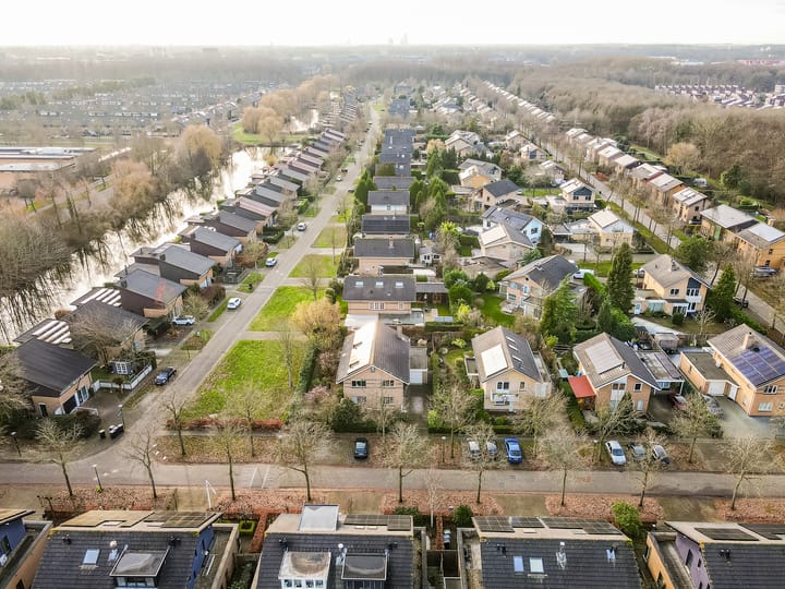 Februaristraat 115 in Almere