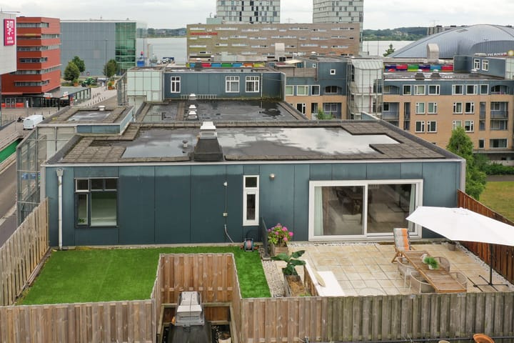 Flevostraat 44 in Almere foto