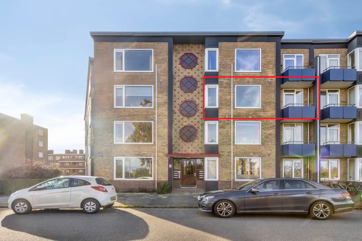 Florakade 160 in Groningen foto