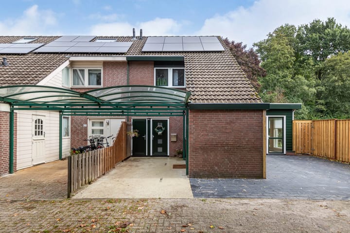 Fluessen 39 in Heerenveen foto