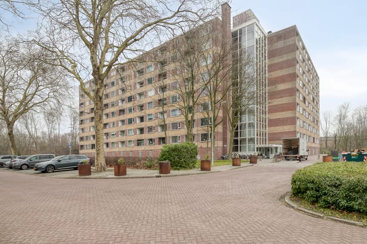 Fluitekruidweg 179 in Zaandam