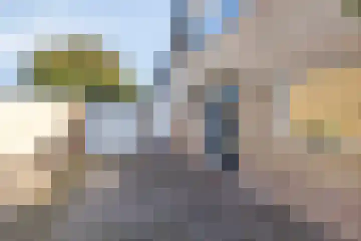 Foareker 14 Menaam thumbnail 7
