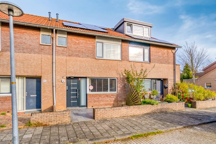 Folkloreweg 97 in Almere foto