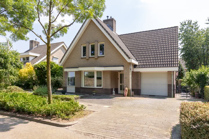 Forsythiastraat 5 in Geleen foto