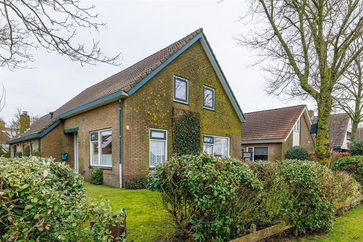 Fostaland 15 in Nes foto