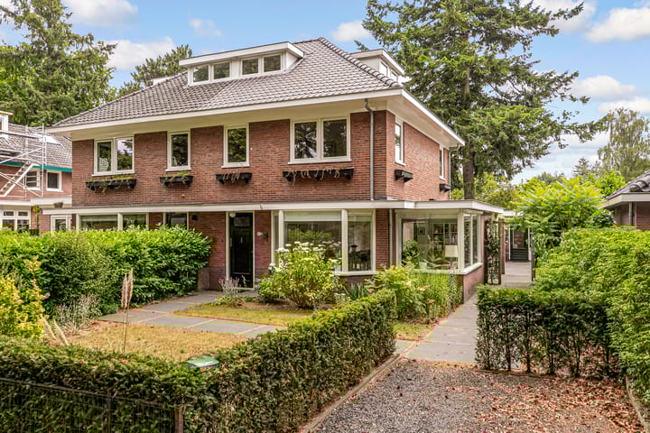 Frederik Hendriklaan 2A in Zeist foto