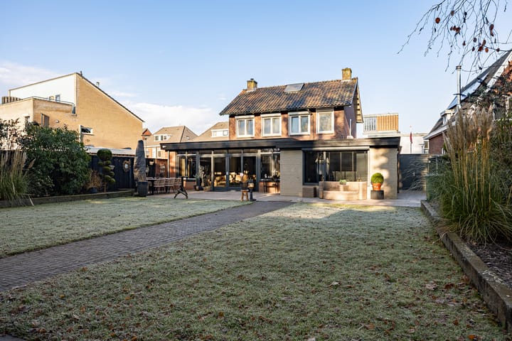 Frederikastraat 82 in Enschede