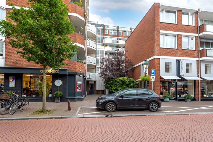 Frederikstraat 695 in 's-Gravenhage foto