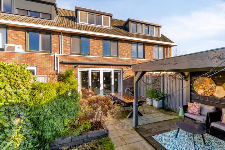 Frits Zernikestraat 3 in Almere foto