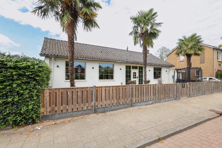 G J van den Boogerdweg 8 in Brielle foto