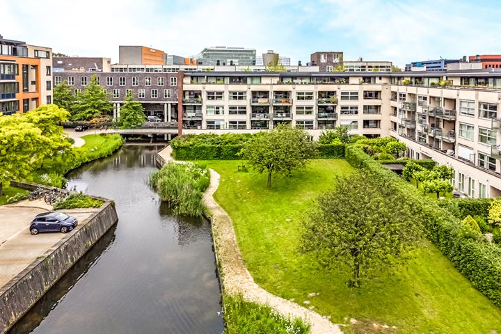 Gaffelaarspad 11 in Amsterdam foto