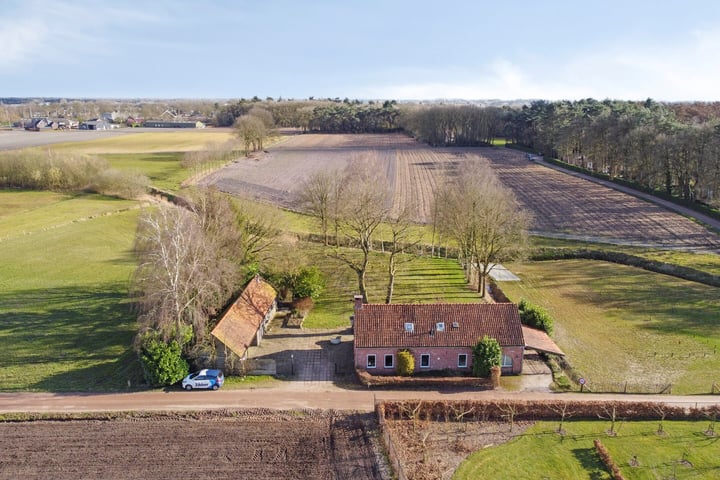 Galderseweg 4 in Galder foto