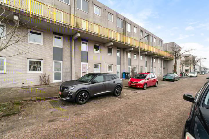 Gandhilaan 40 in Delft foto