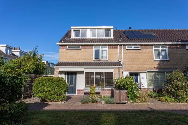 Ganzerik 16 in Castricum foto