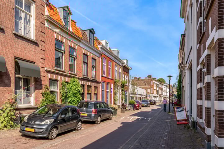 Gasthuisstraat 18 in Tiel foto