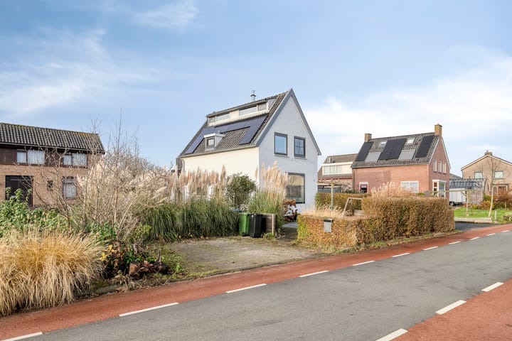 Geestweg 24 in Roelofarendsveen foto