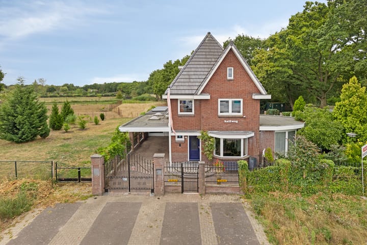 Geldropseweg 442 in Eindhoven foto