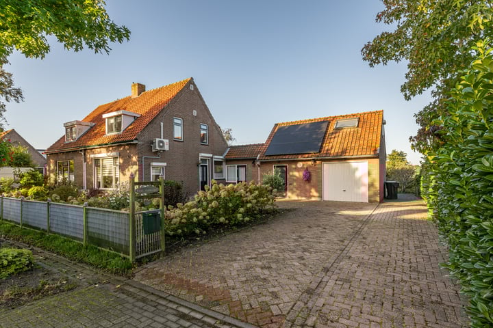 Generaal Snijdersstraat 32 in Nieuwe-Tonge foto