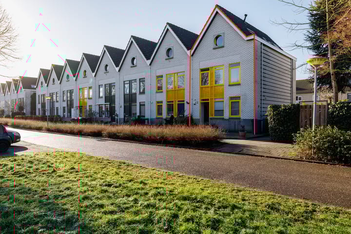 George Formbystraat 37 in Almere