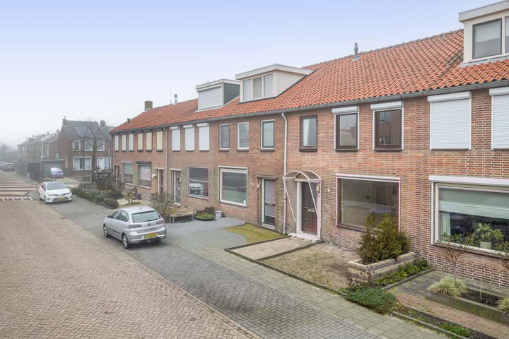 Gerard Doustraat 5 in Hardinxveld-Giessendam